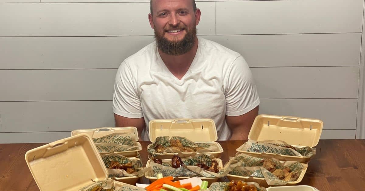 Eating at WingStop When Bodybuilding